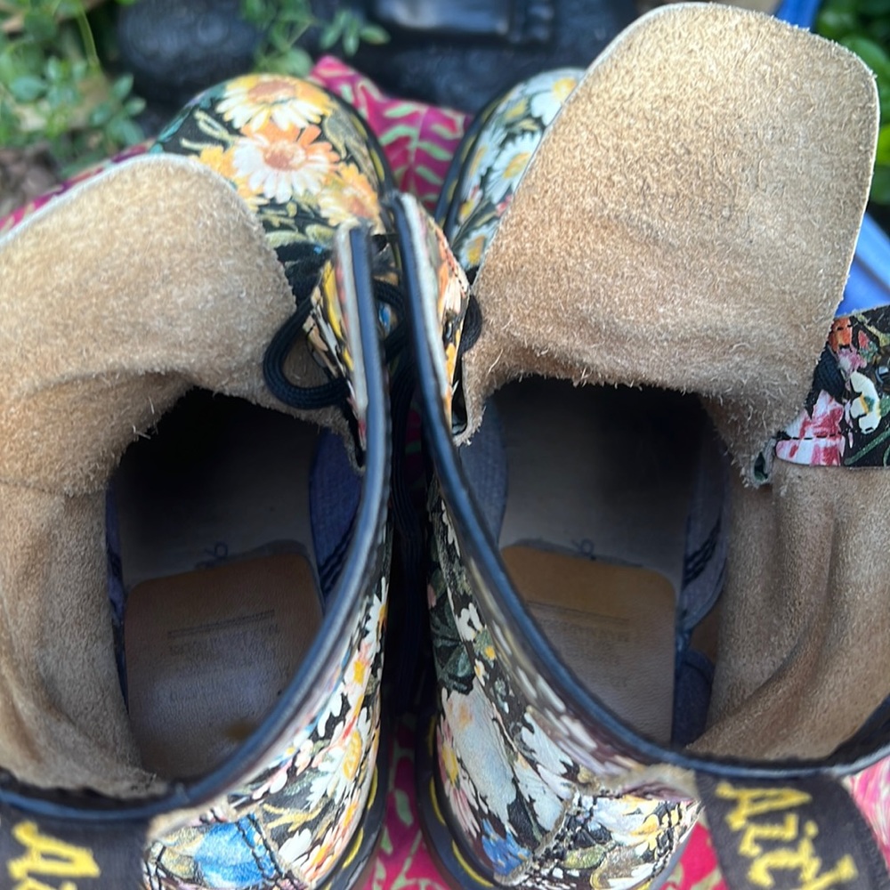 🏴󠁧󠁢󠁥󠁮󠁧󠁿 Dr. Martens MIE Sienna Miller Floral Boots UK 4 - Picture 16 of 17